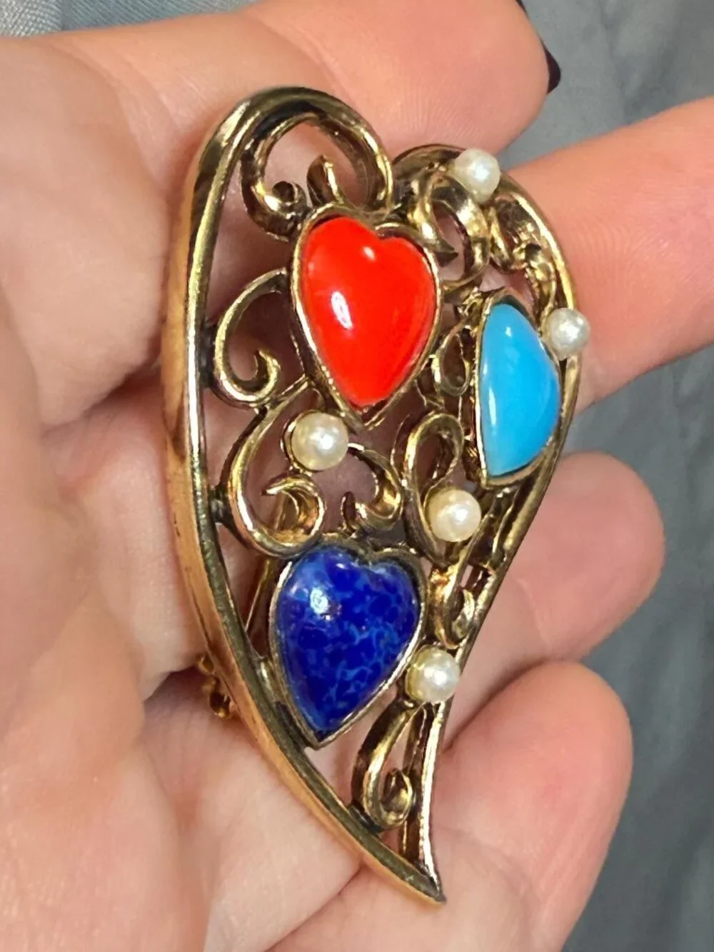 Vintage Glass Heart Brooch Openwork Gold Tone Pin Red Blue Faux Pearl